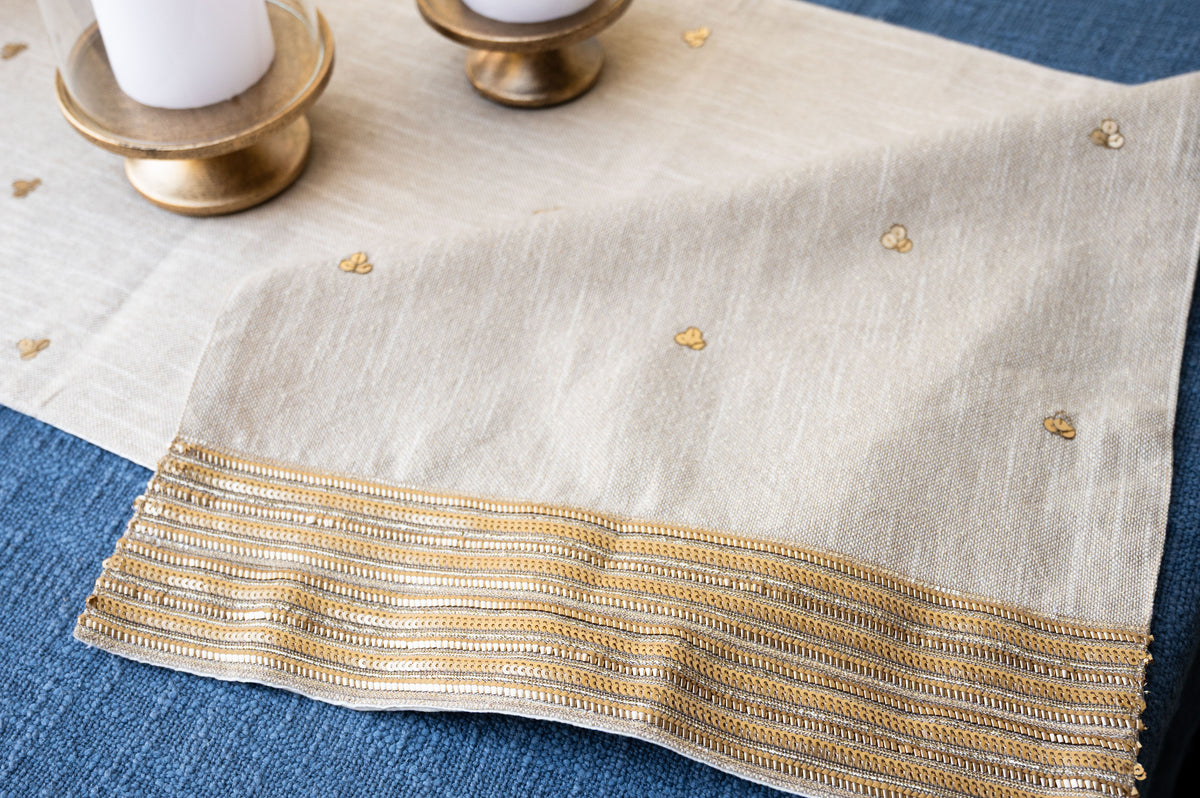 Zohra Table Runner