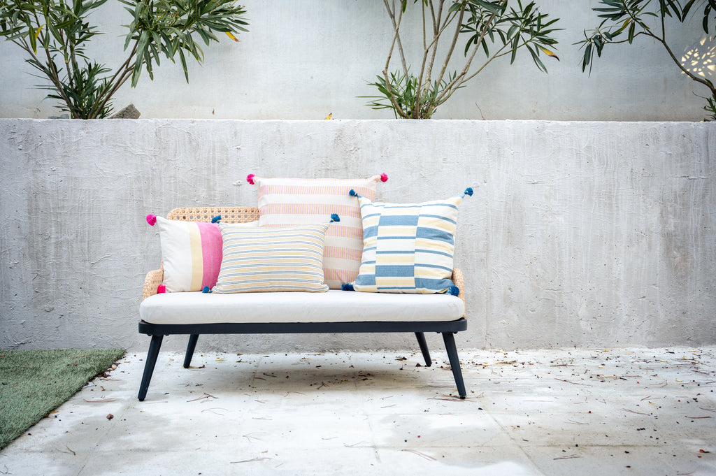 Ranisa Handloom Throw Pillow 20"x20"
