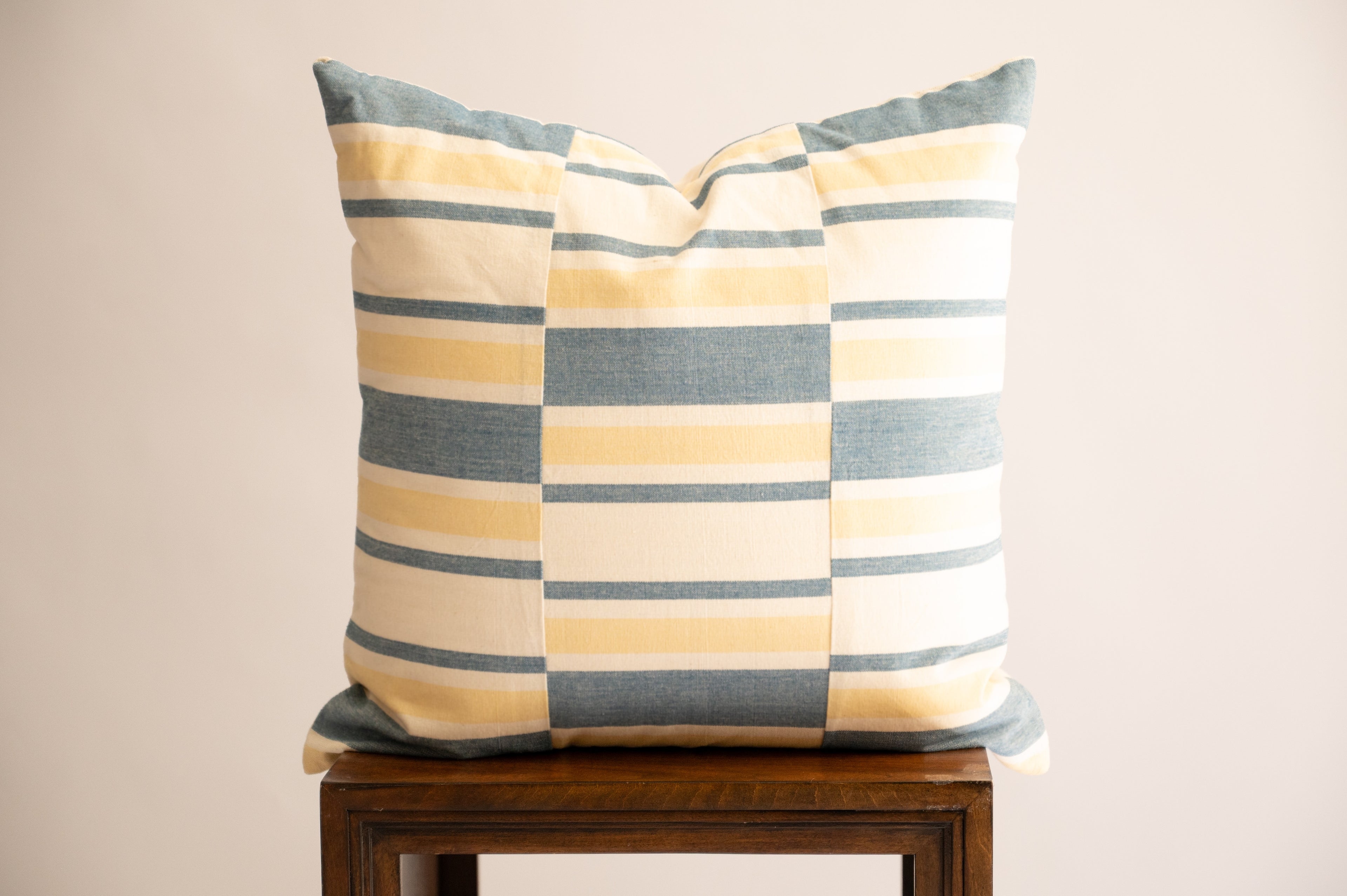Jodha Handloom Throw Pillow 20"x20"