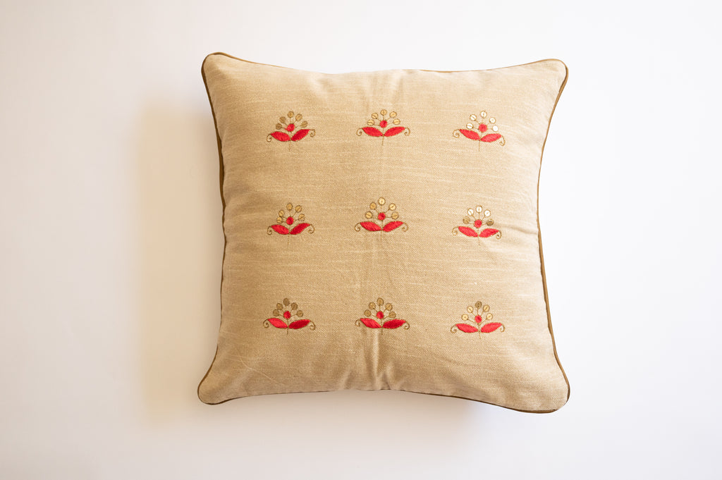 Gul Pillow 18"x18"