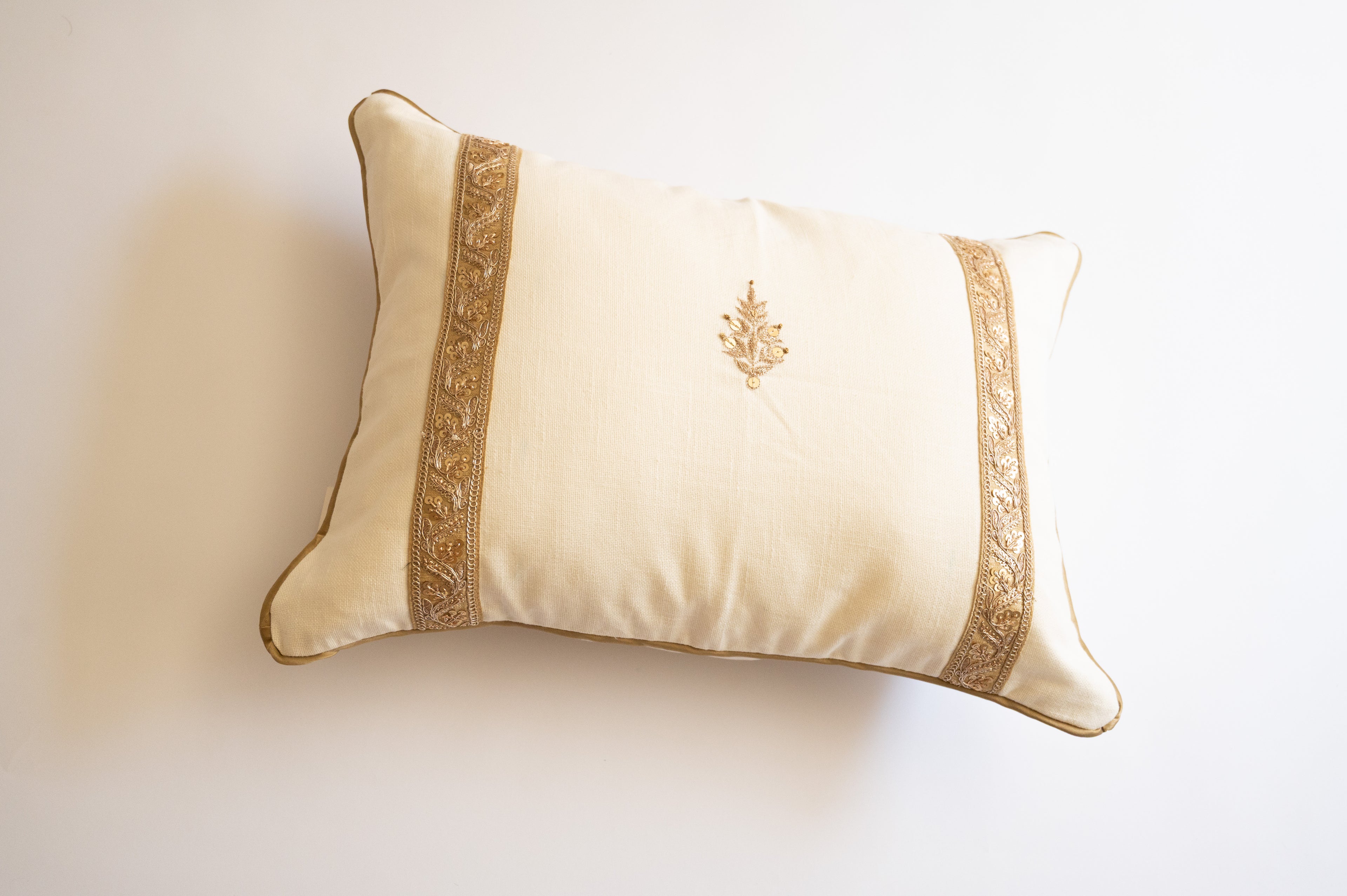 Noor Pillow 14"x20" Lumbar