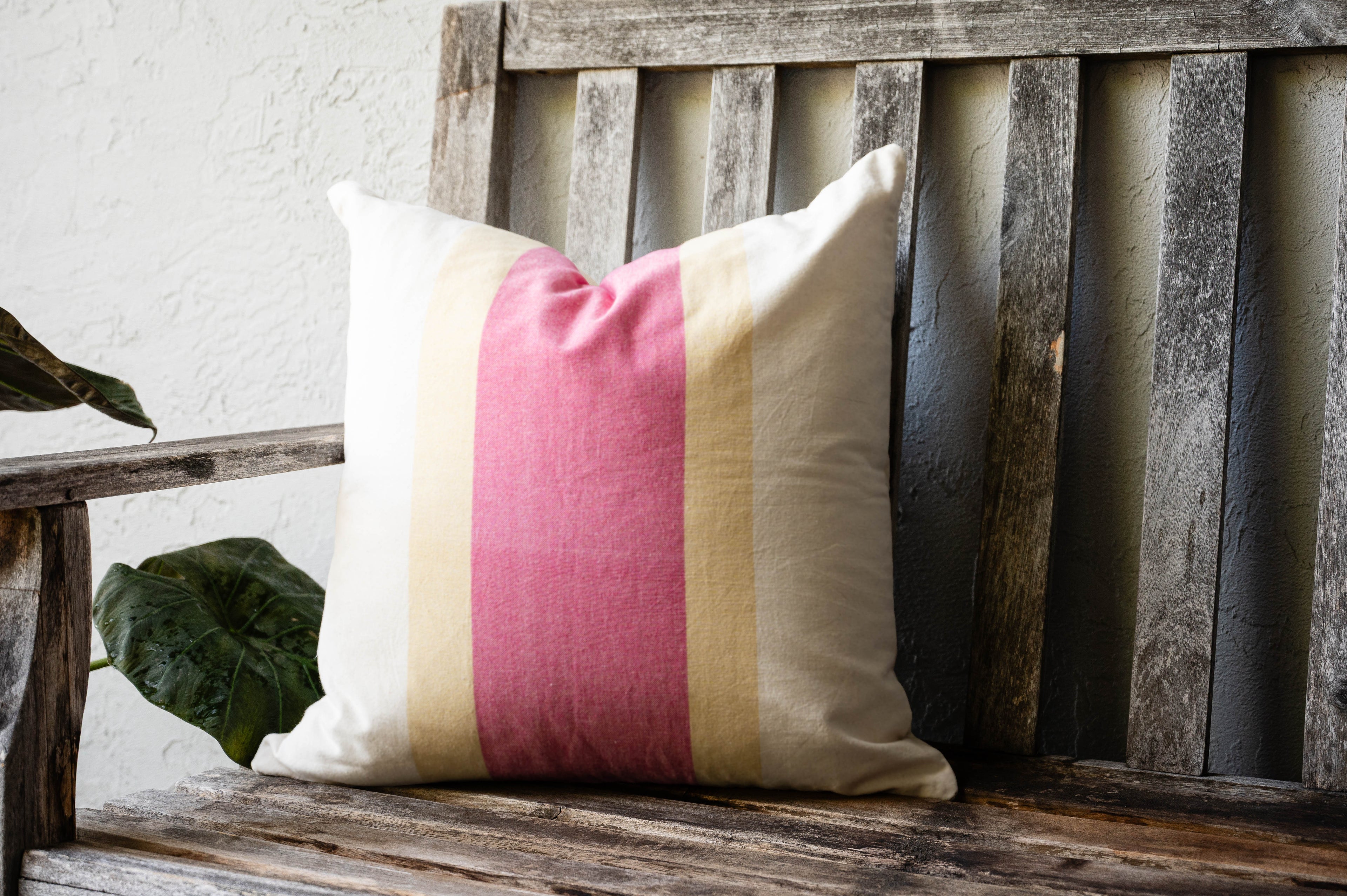 Saroj Hand Loom Pillow