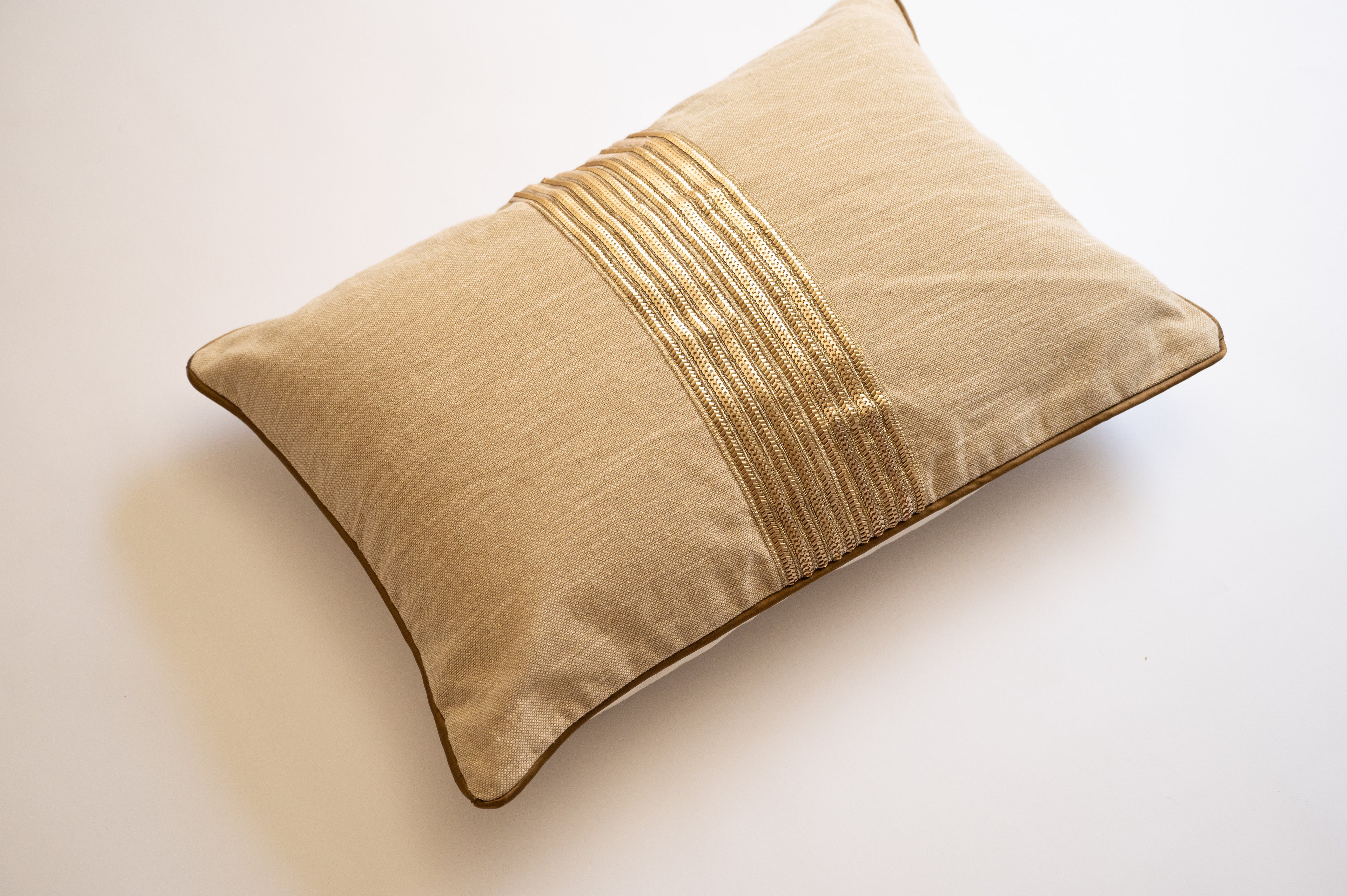 Zeenat Pillow 14"x20" Lumbar