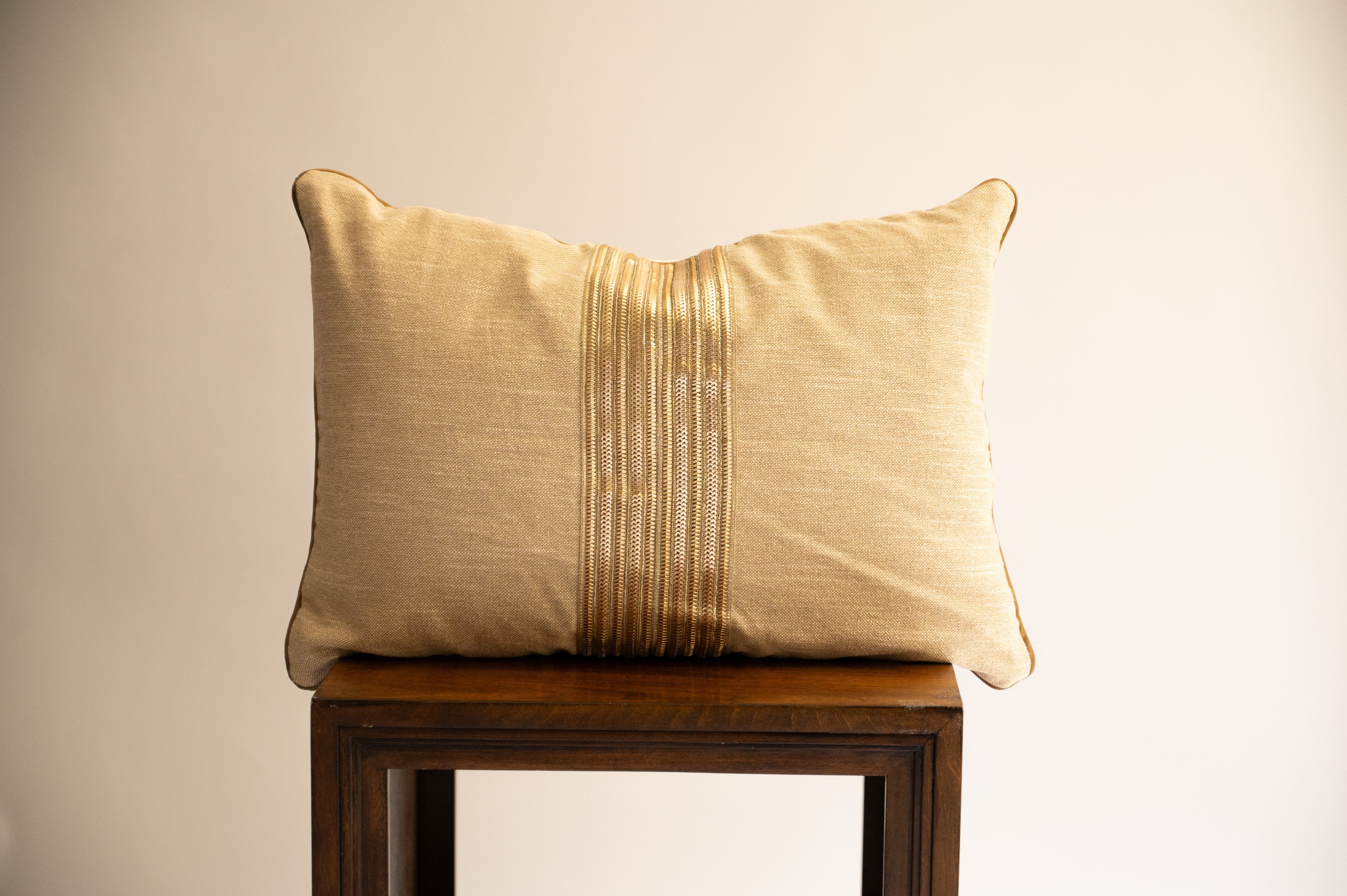 Zeenat Pillow 14"x20" Lumbar