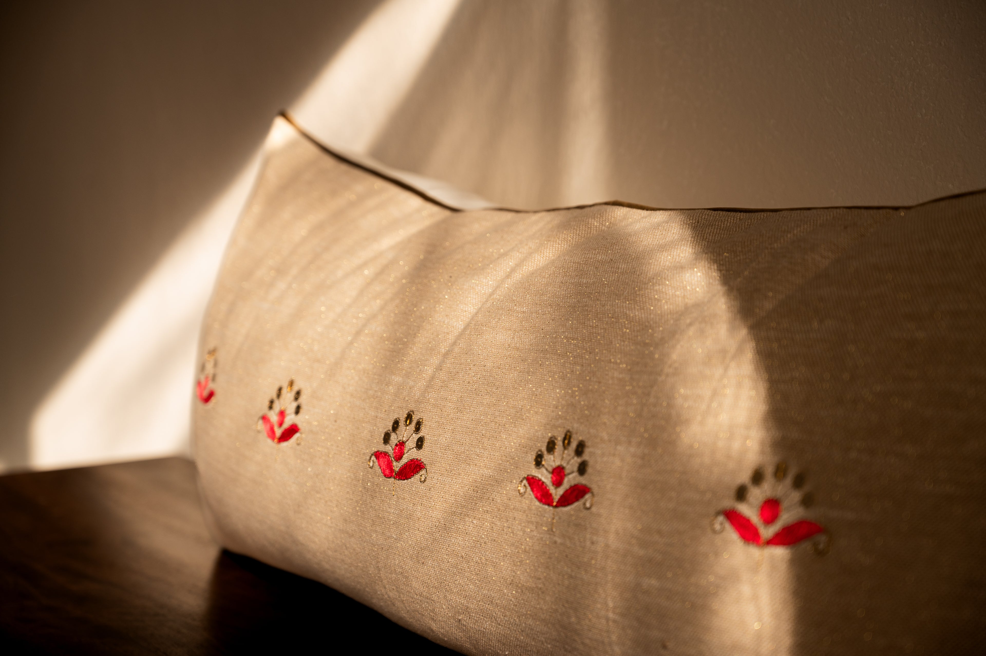Gul Pillow 14"x36" Lumbar